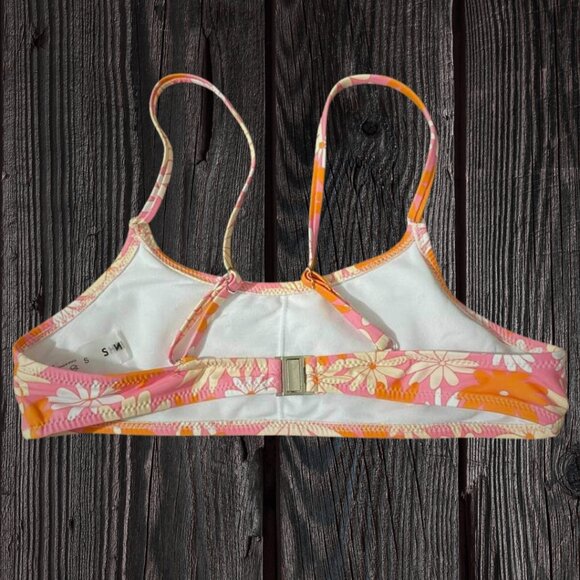 Retro Floral Bikini Set – Size Small – Cute & Comfy! - Picture 5 of 14